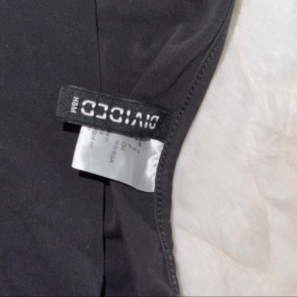 ❗️ H&M halter top - Picture 3 of 3